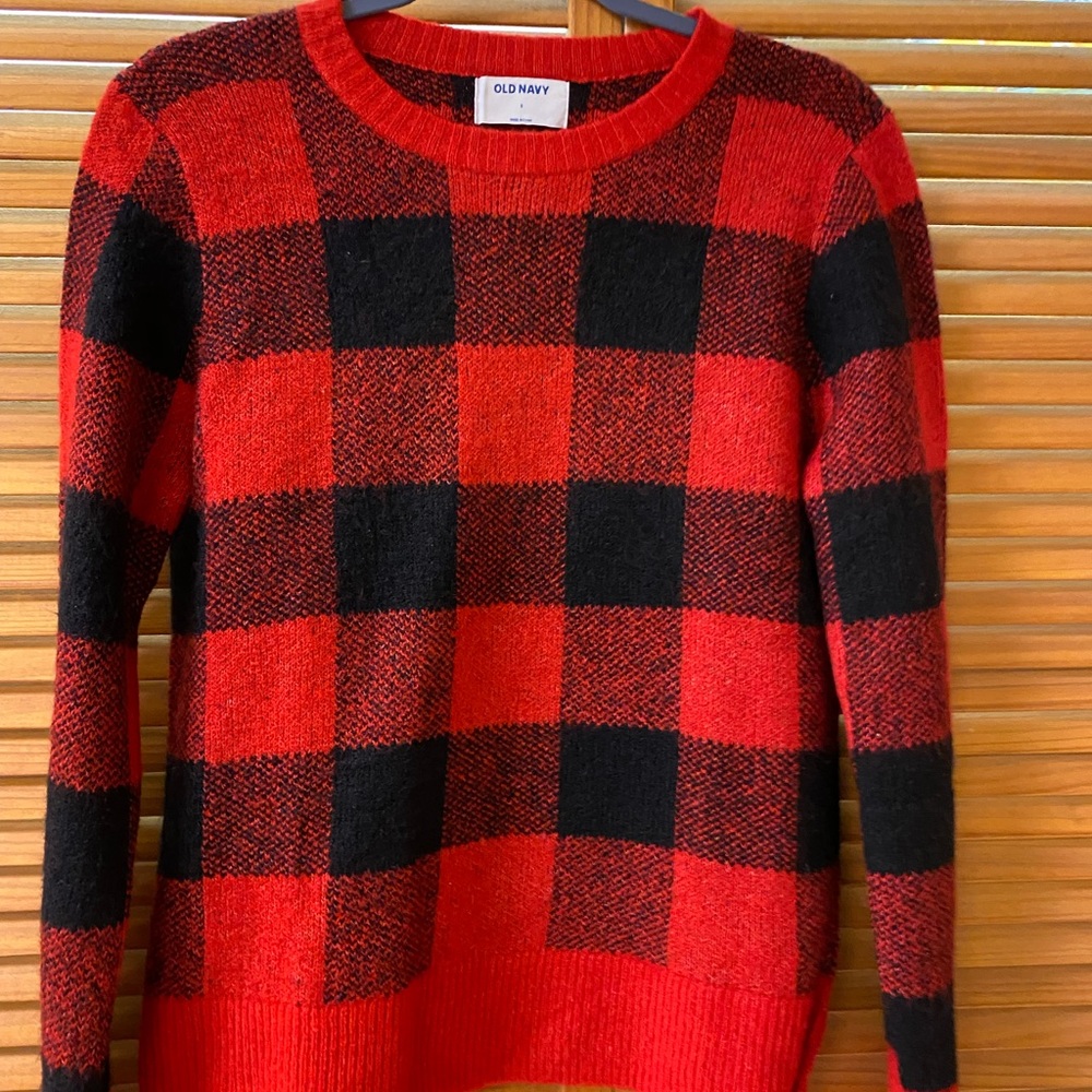 Buffalo Plaid red and black sweater
